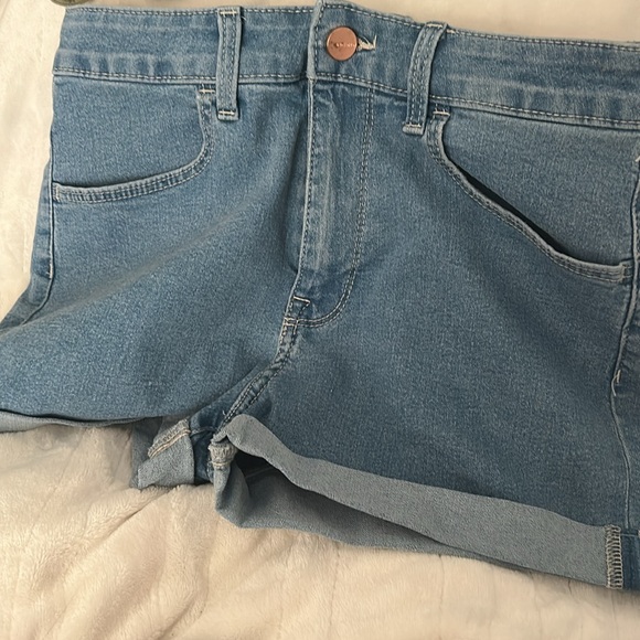 H&M Blue Jean Shorts - Picture 3 of 5